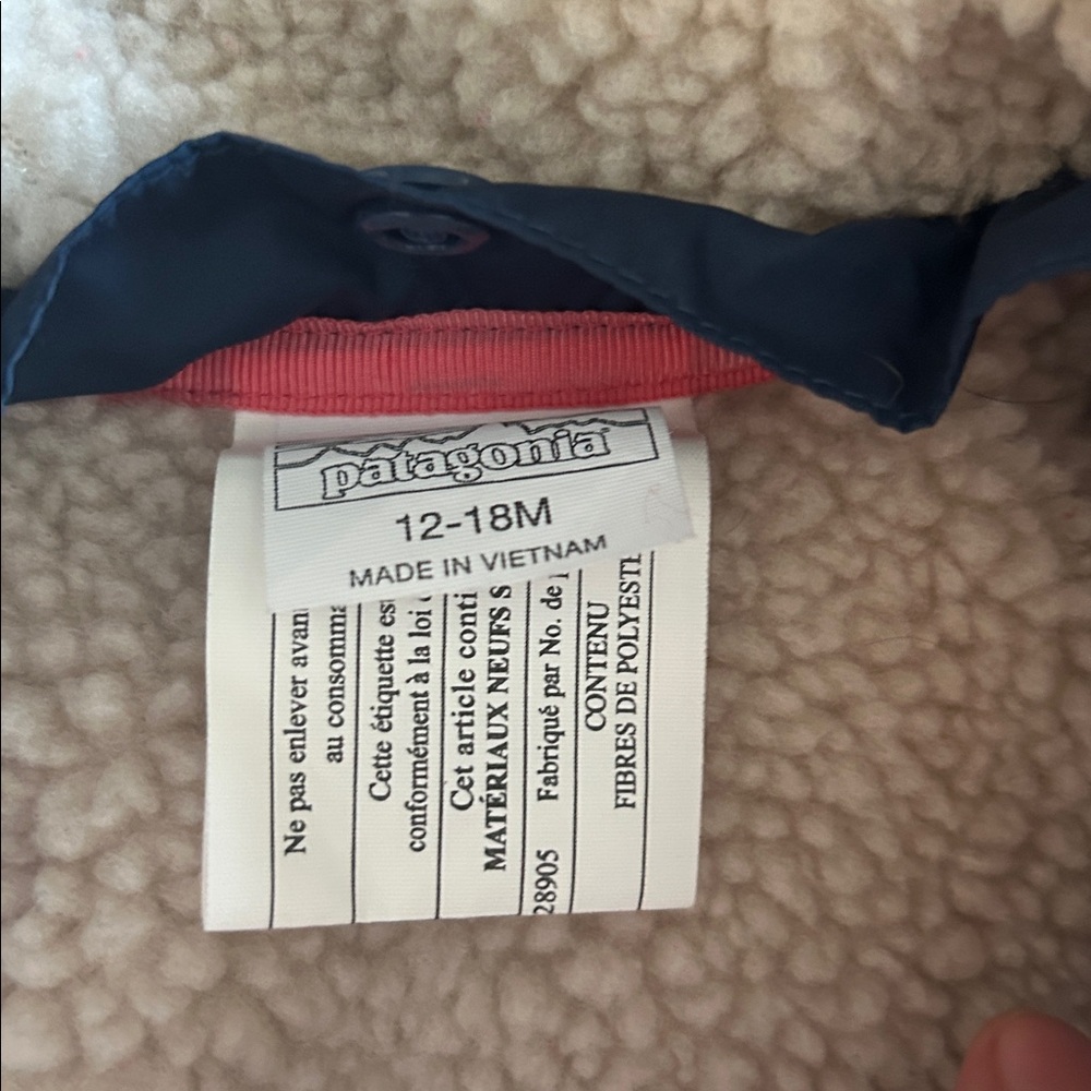 12-18 months reversible Patagonia Tribble’s jacket - Picture 2 of 4